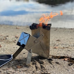 Vire the portable rocket stove